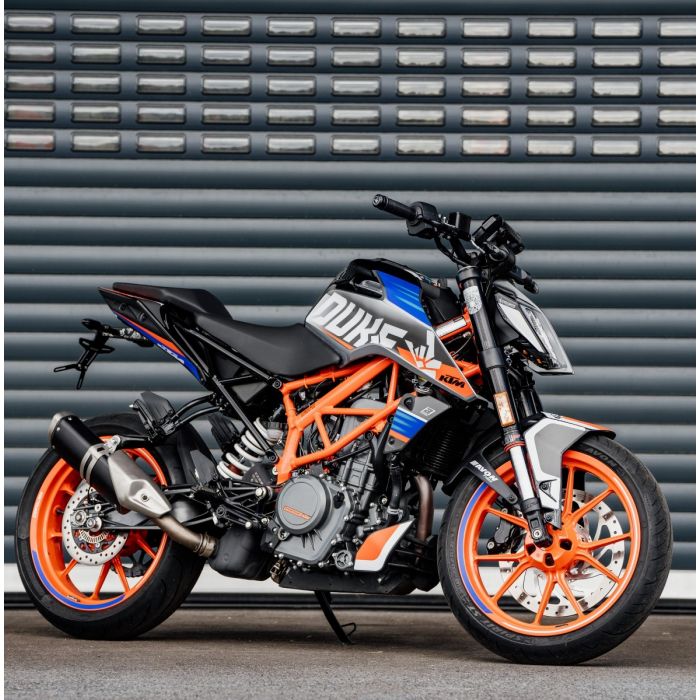 Bagoros Stickerset The Blazer KTM 125 Duke 250 Duke 390 Duke Vanaf 2017